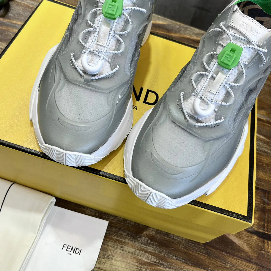FENDI SNEAKER
