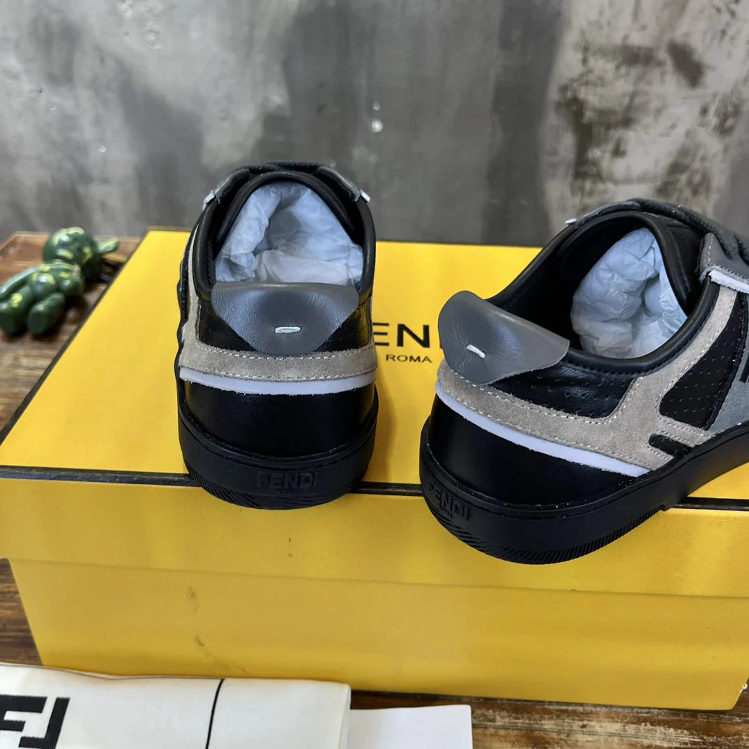 FENDI SNEAKER