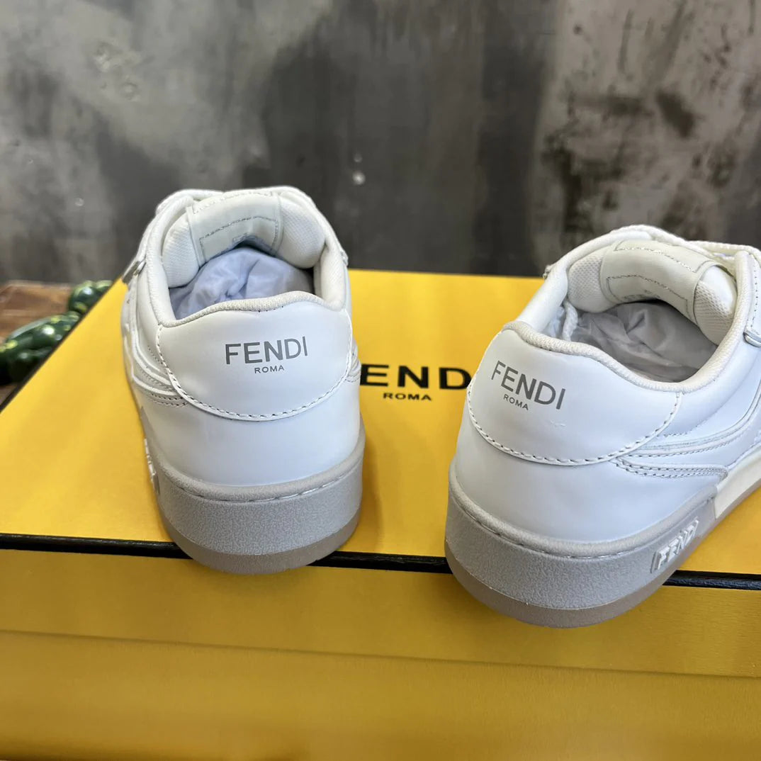 FENDI SNEAKER