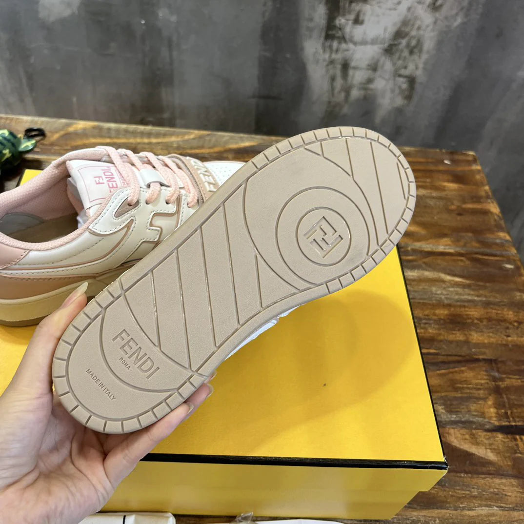 FENDI SNEAKER