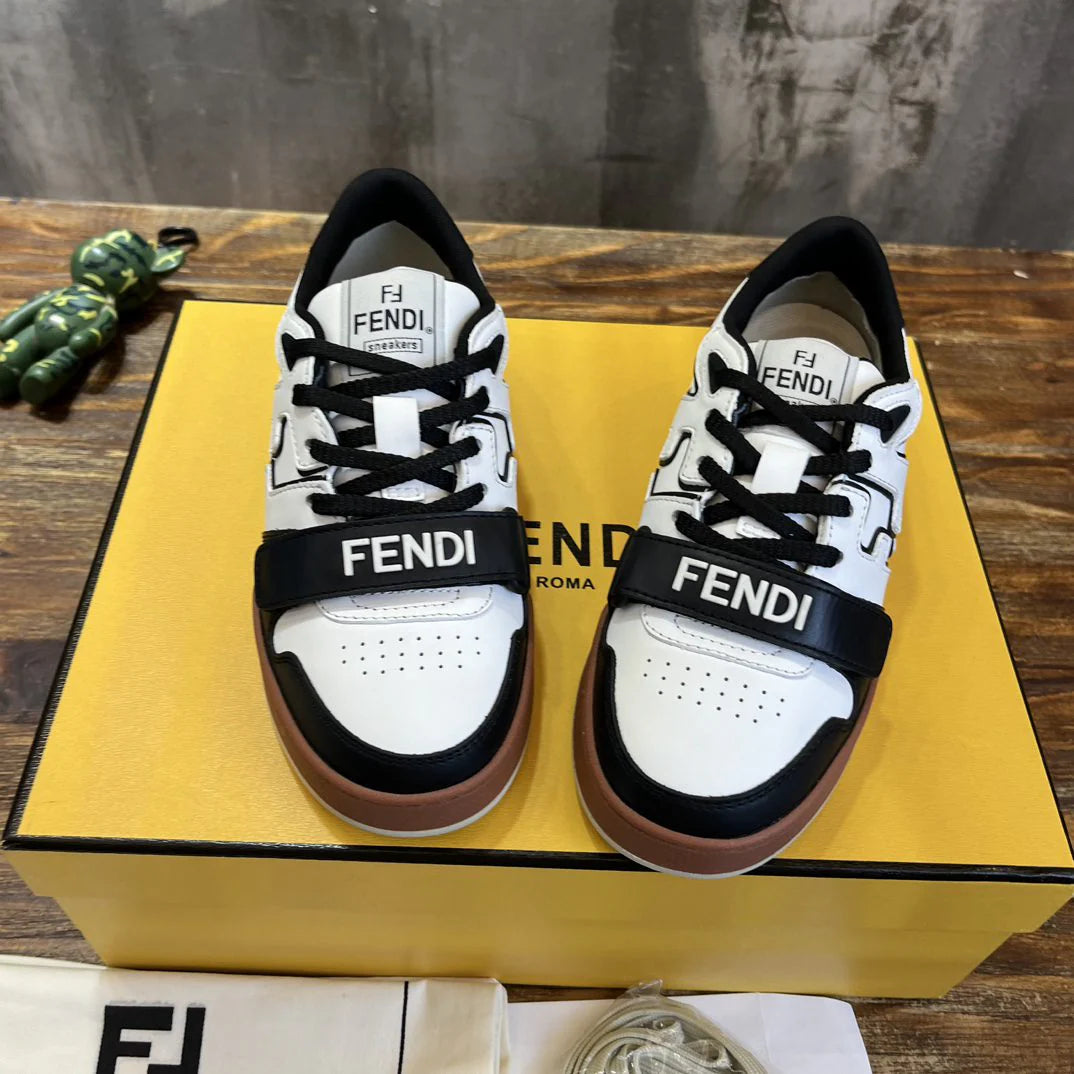 FENDI SNEAKER