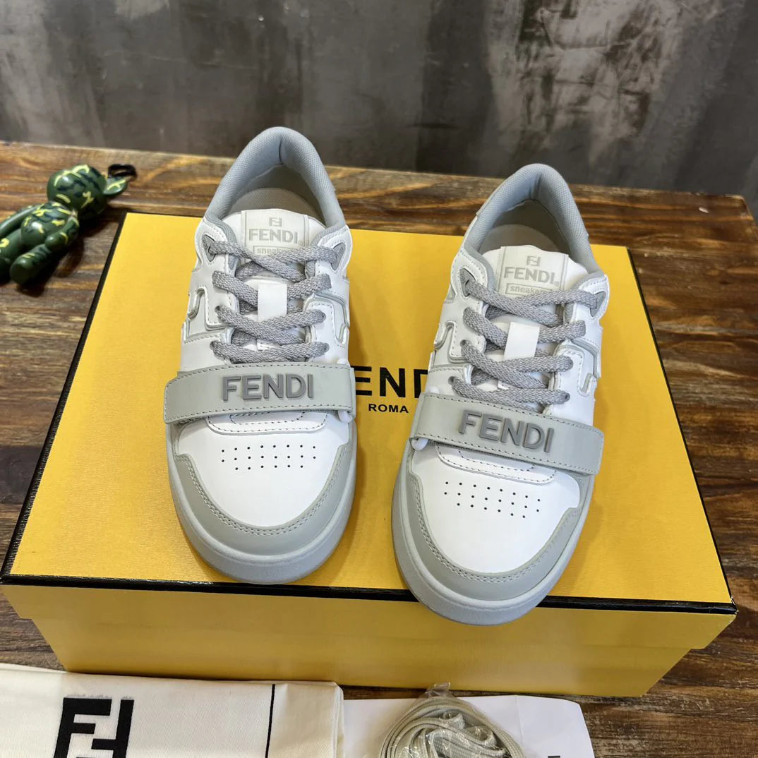 FENDI SNEAKER