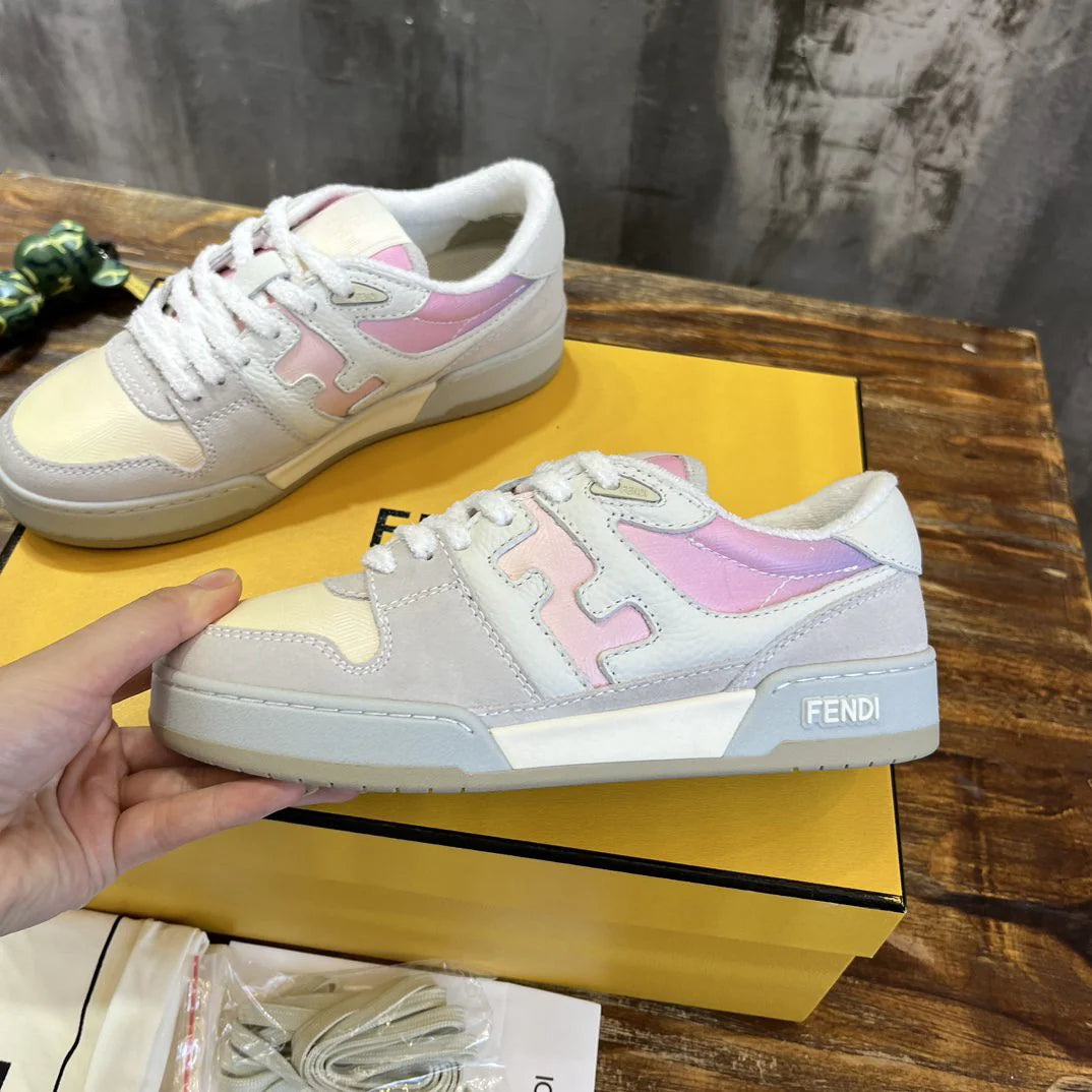 FENDI SNEAKER