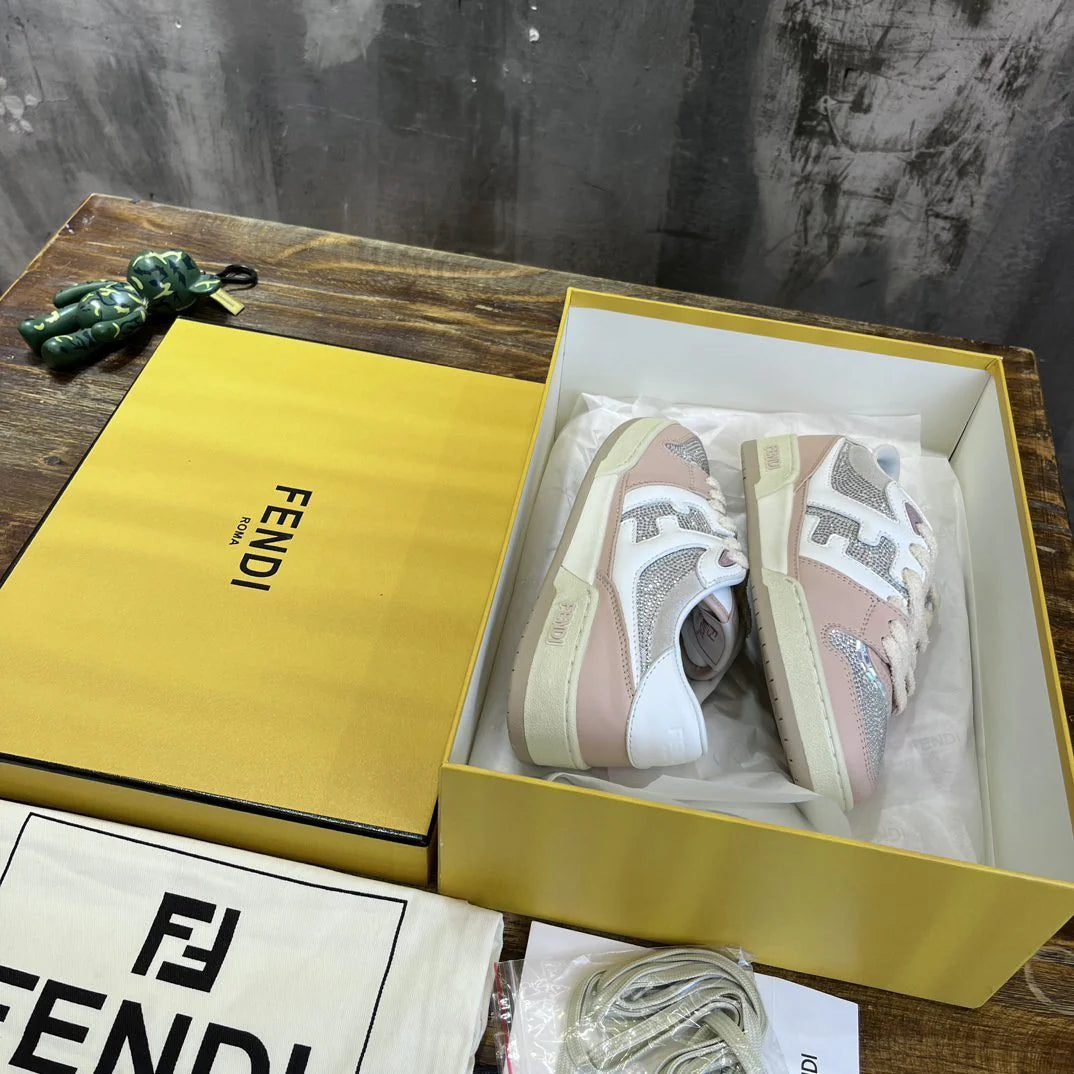 FENDI SNEAKER