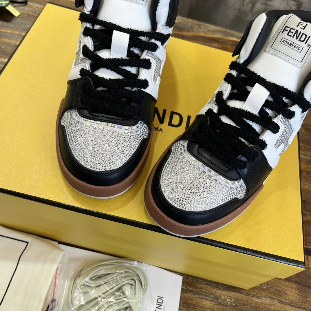 FENDI SNEAKER
