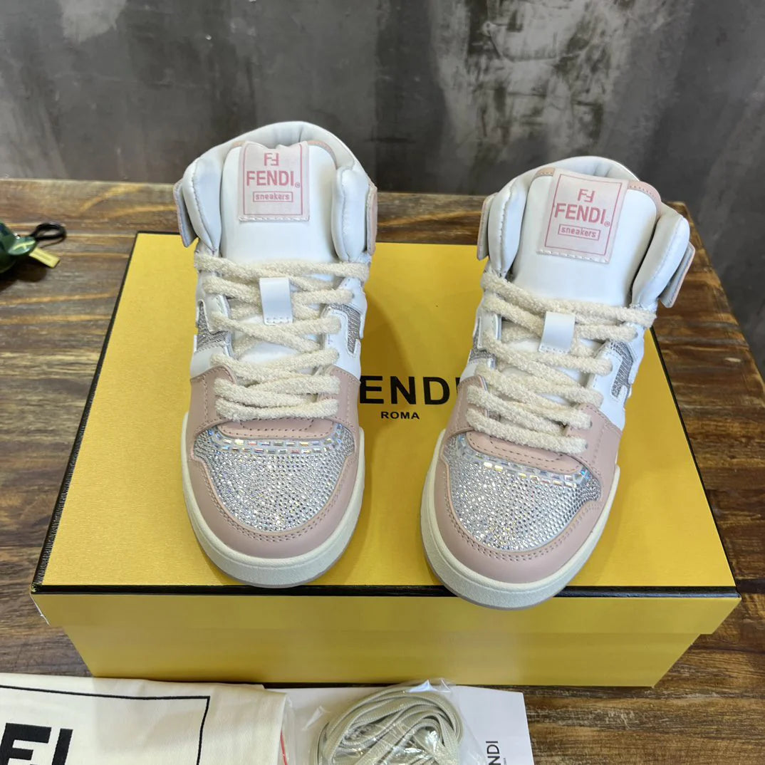 FENDI SNEAKER