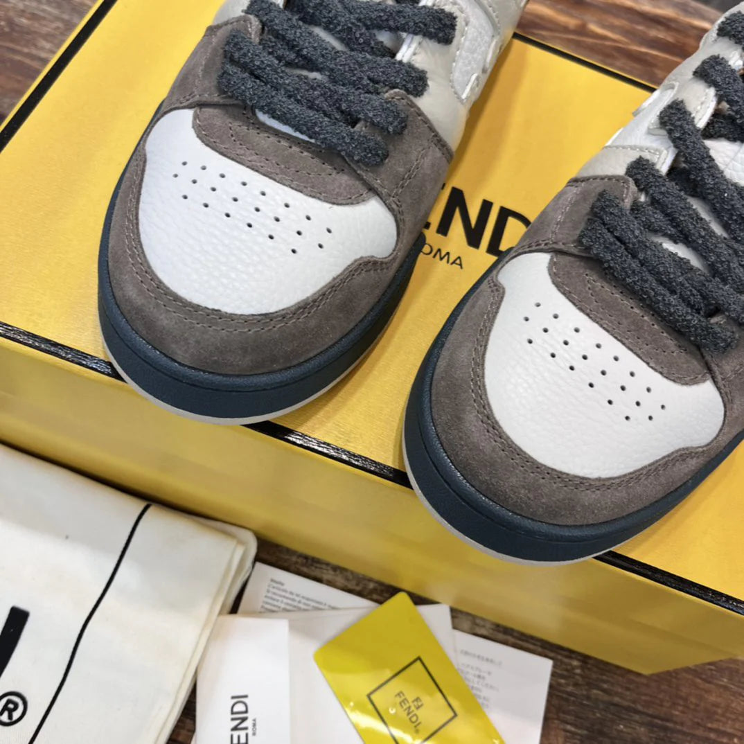 FENDI SNEAKER