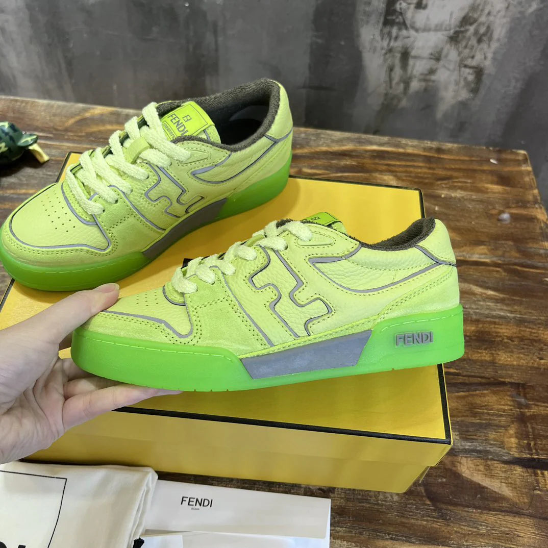 FENDI SNEAKER
