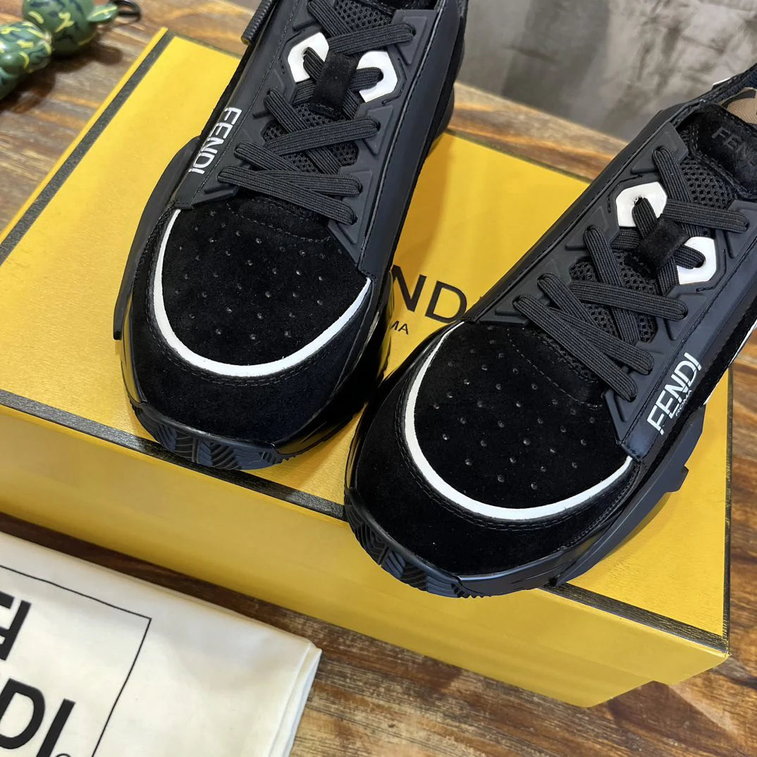 FENDI SNEAKER