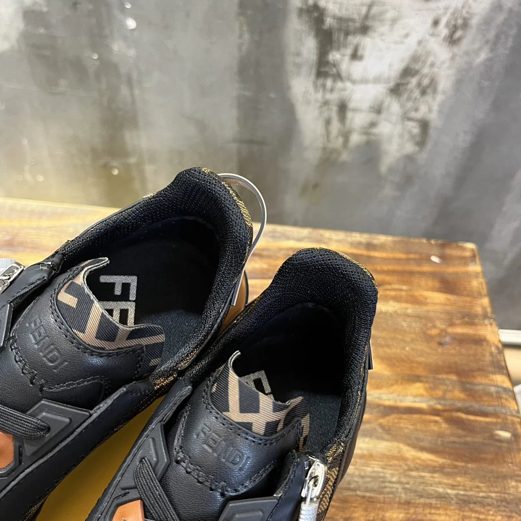 FENDI SNEAKER