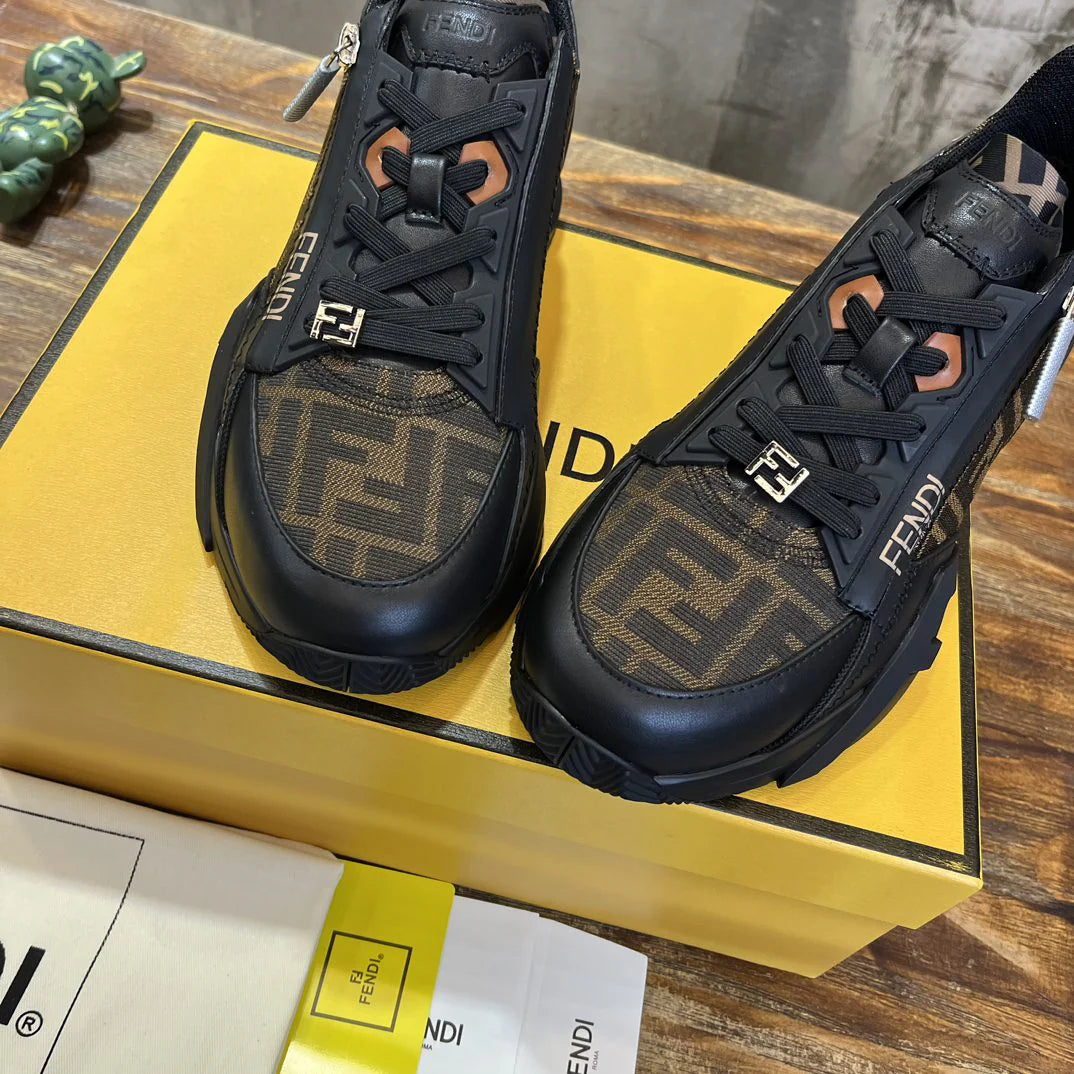 FENDI SNEAKER