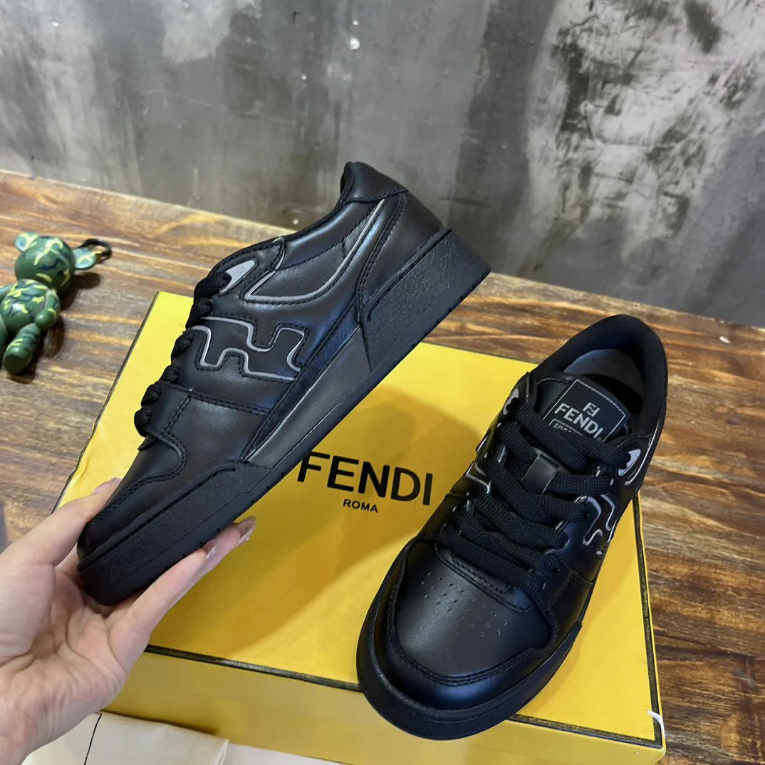 FENDI SNEAKER