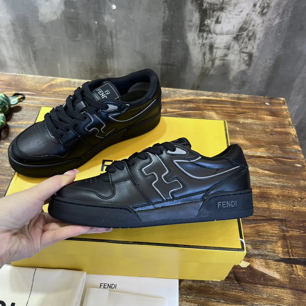 FENDI SNEAKER