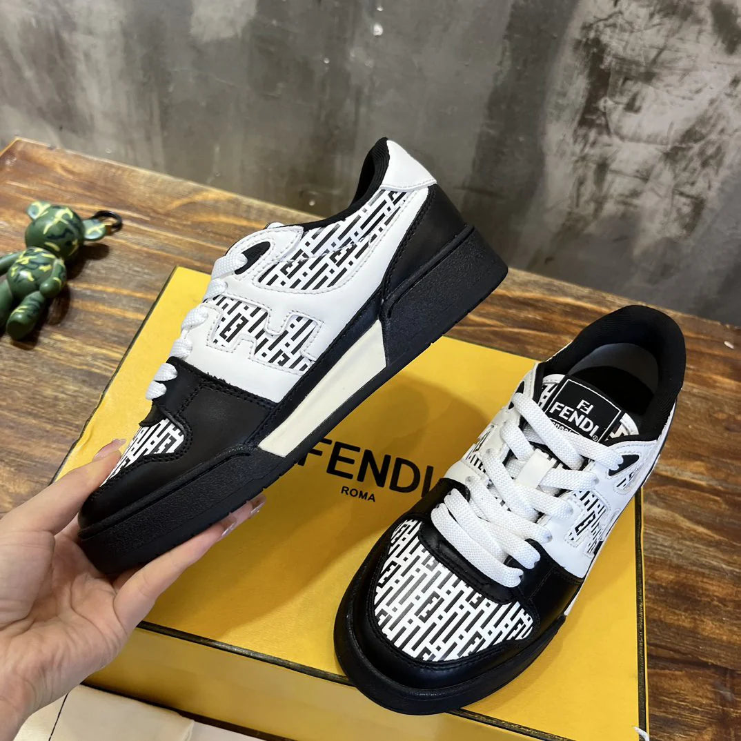 FENDI SNEAKER