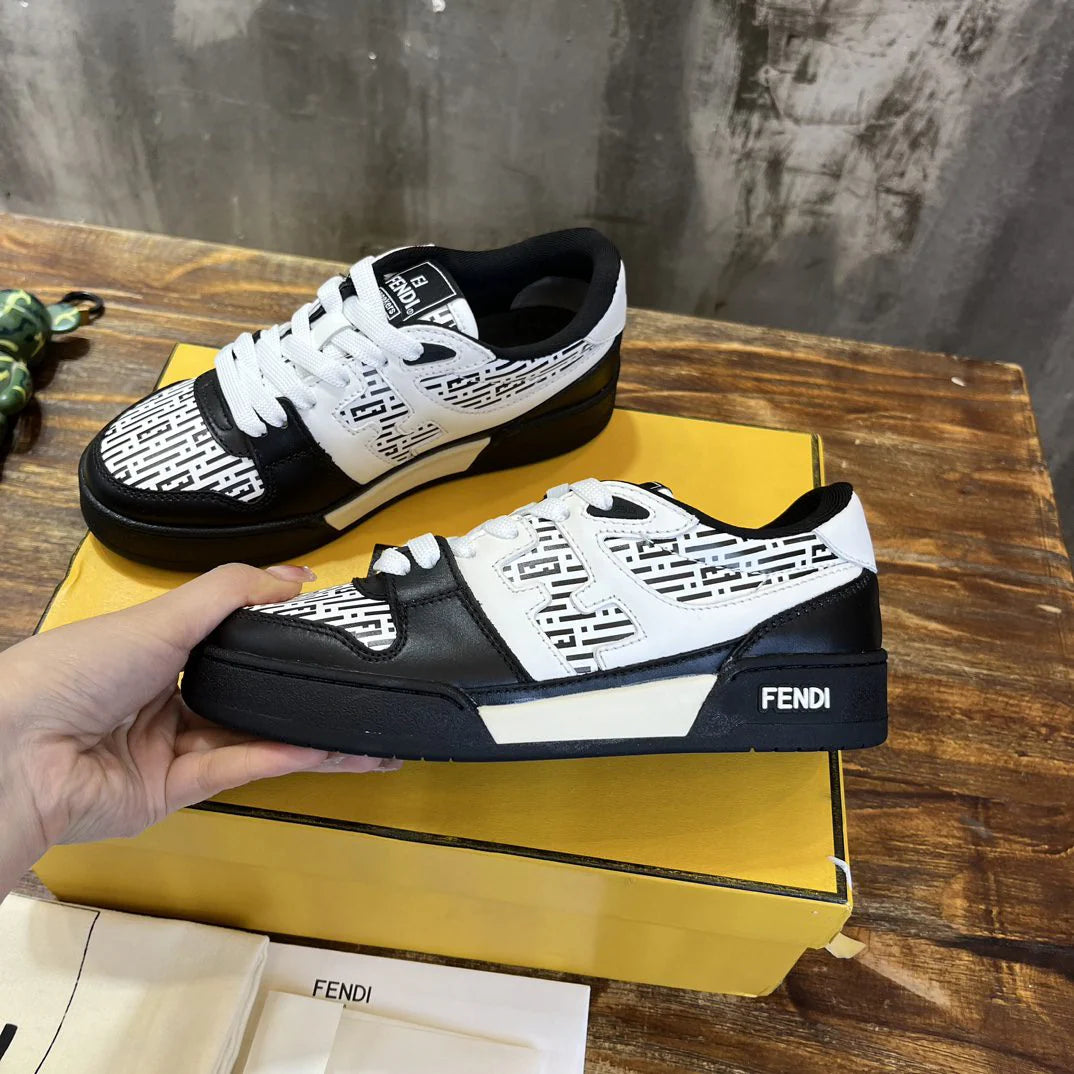 FENDI SNEAKER