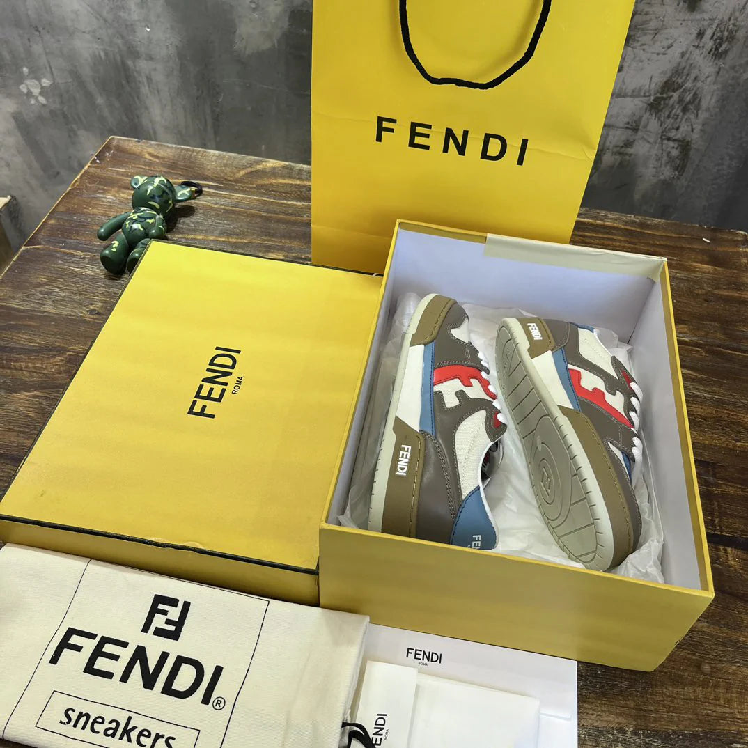 FENDI SNEAKER