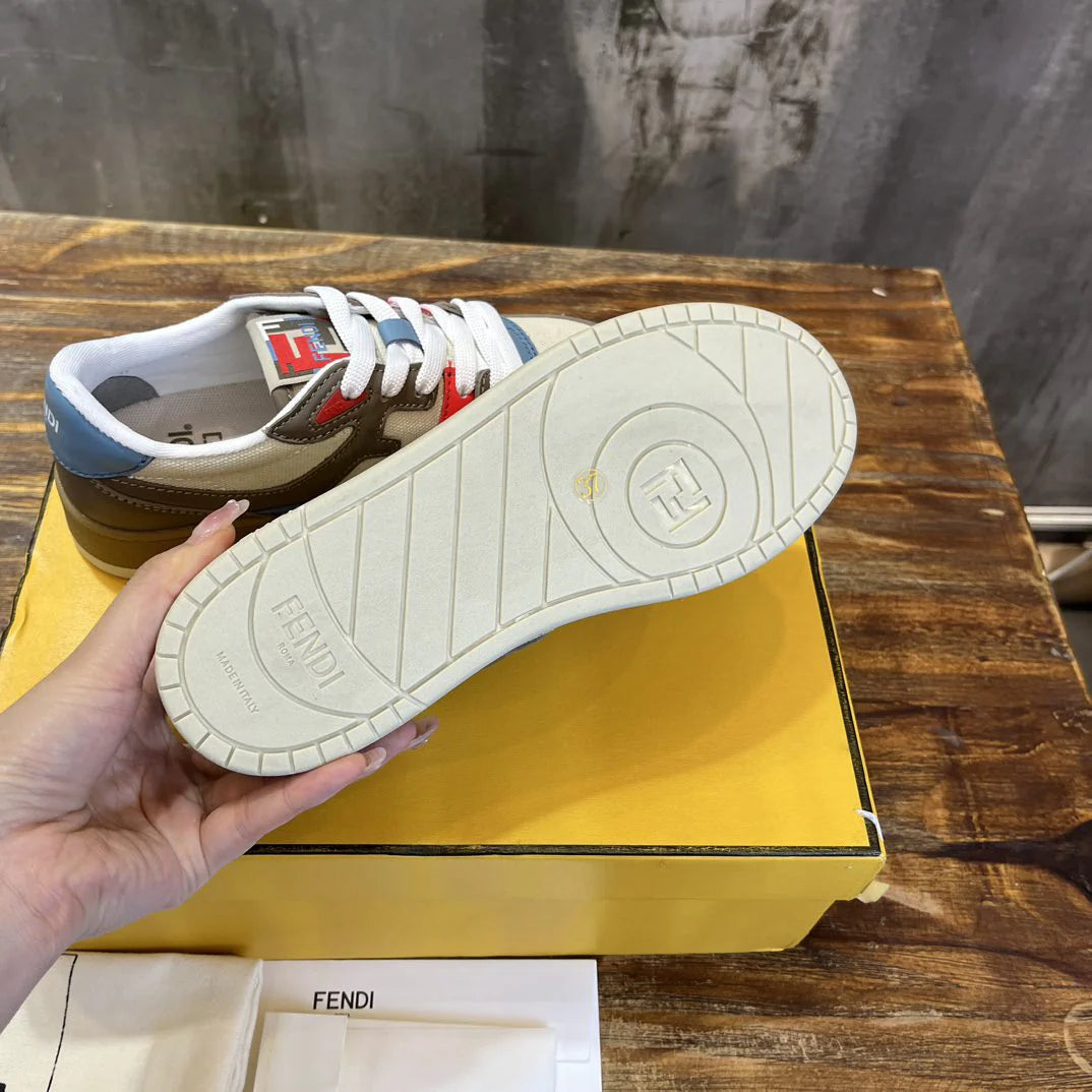 FENDI SNEAKER