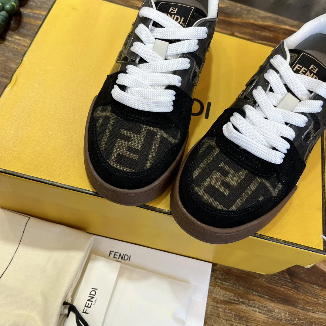 FENDI SNEAKER