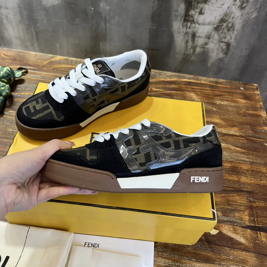 FENDI SNEAKER