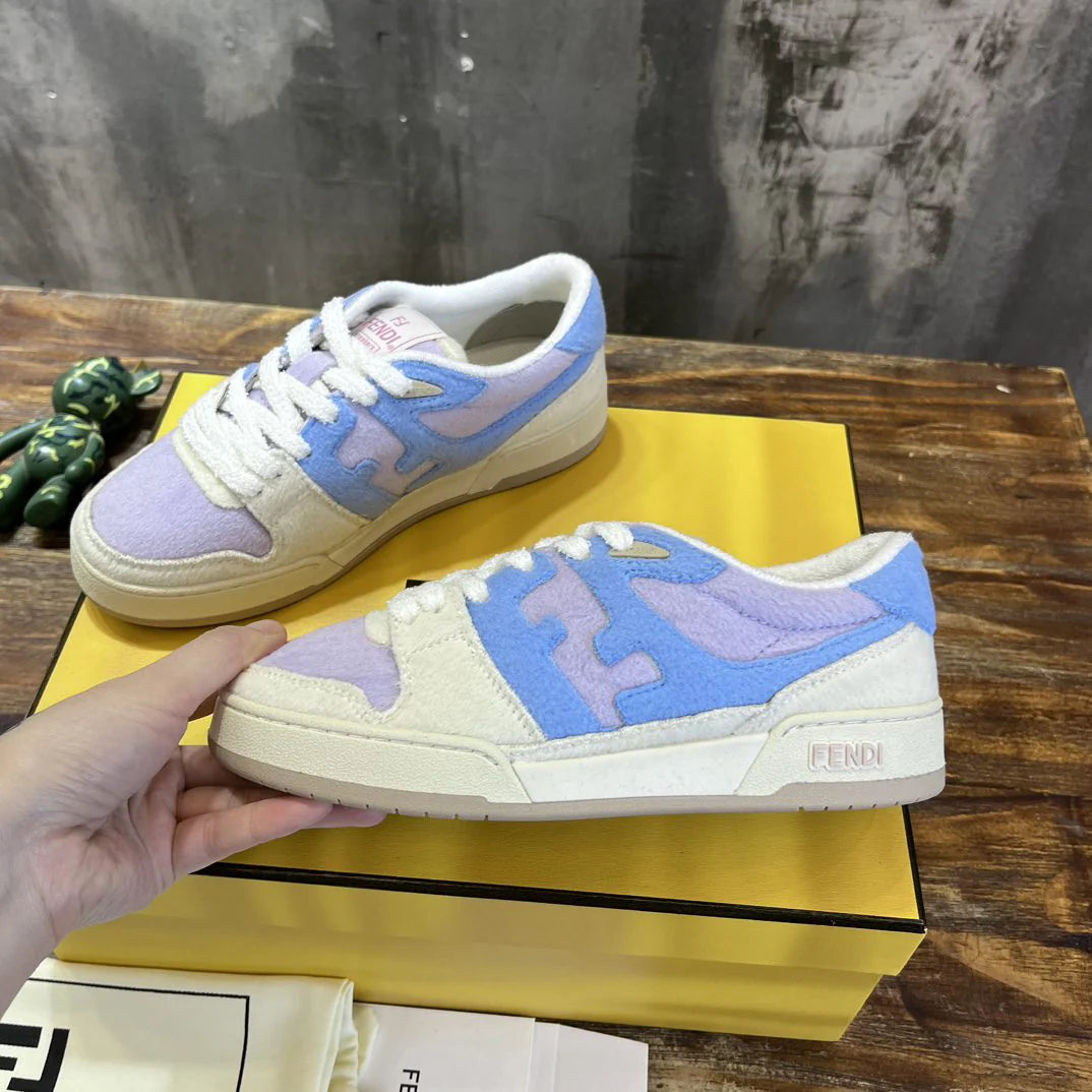 FENDI SNEAKER