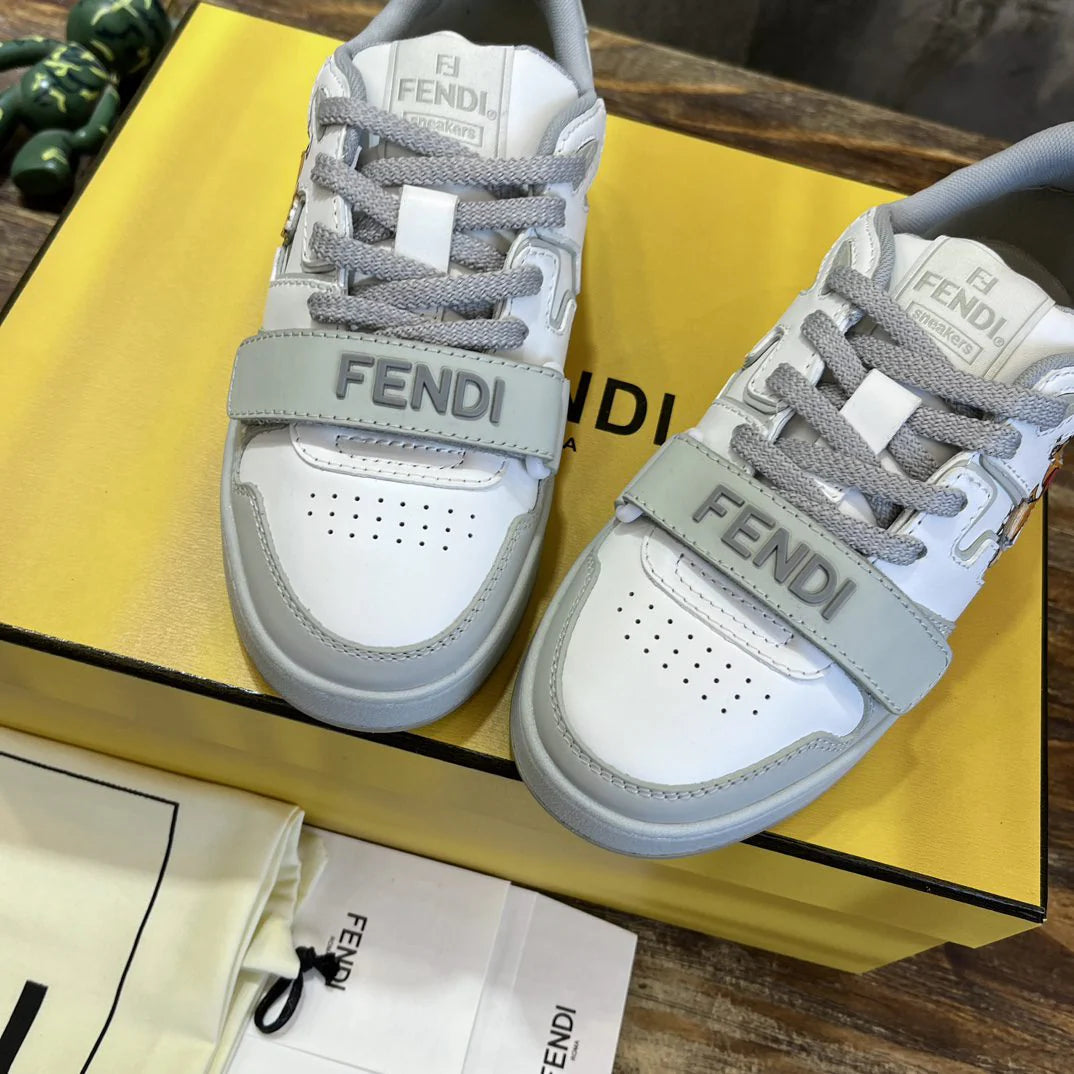 FENDI SNEAKER