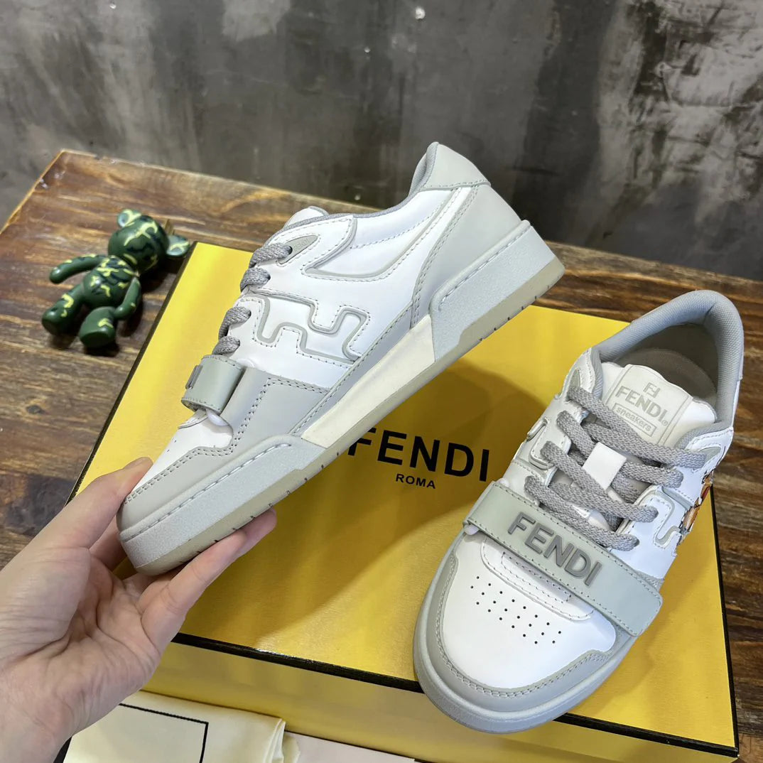 FENDI SNEAKER