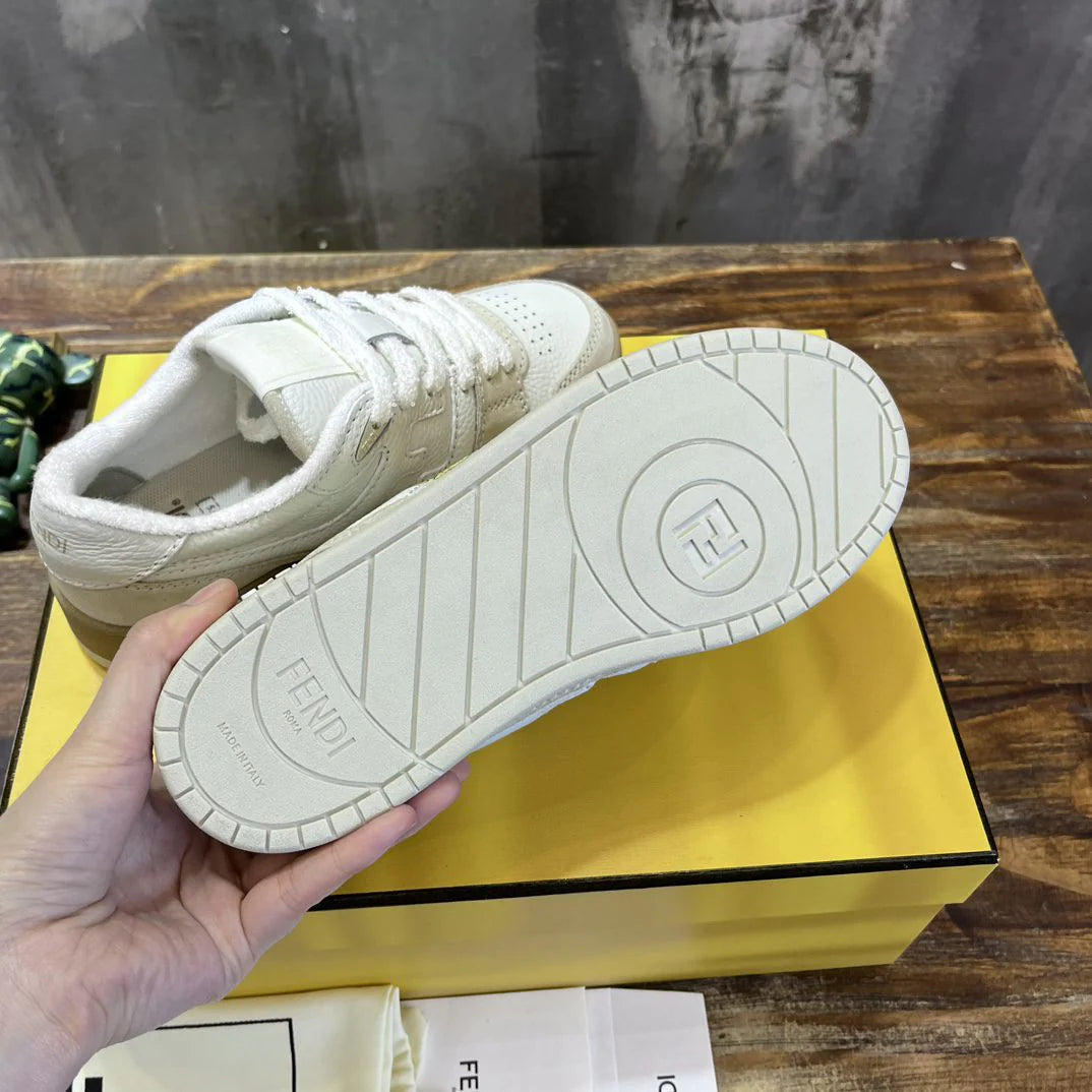 FENDI SNEAKER