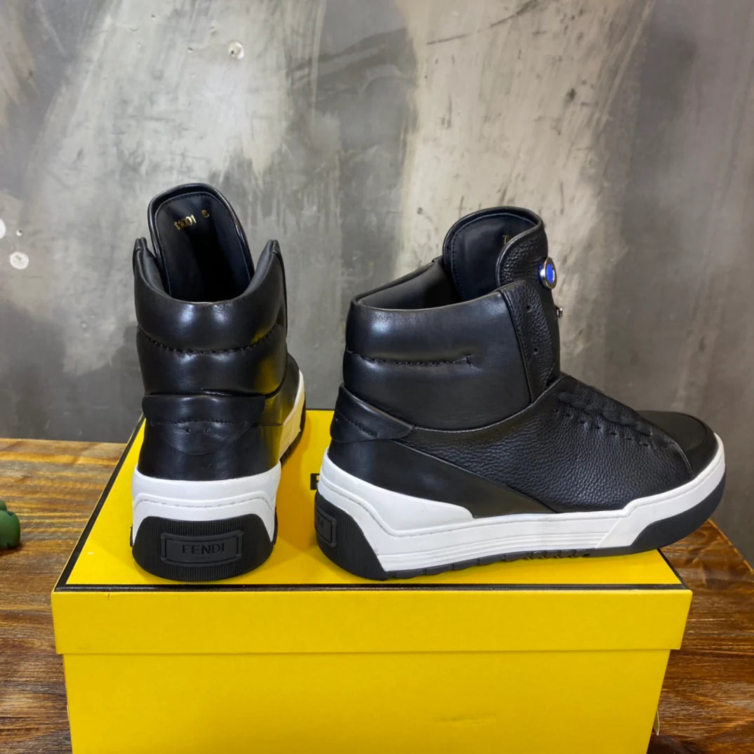 FENDI SNEAKER