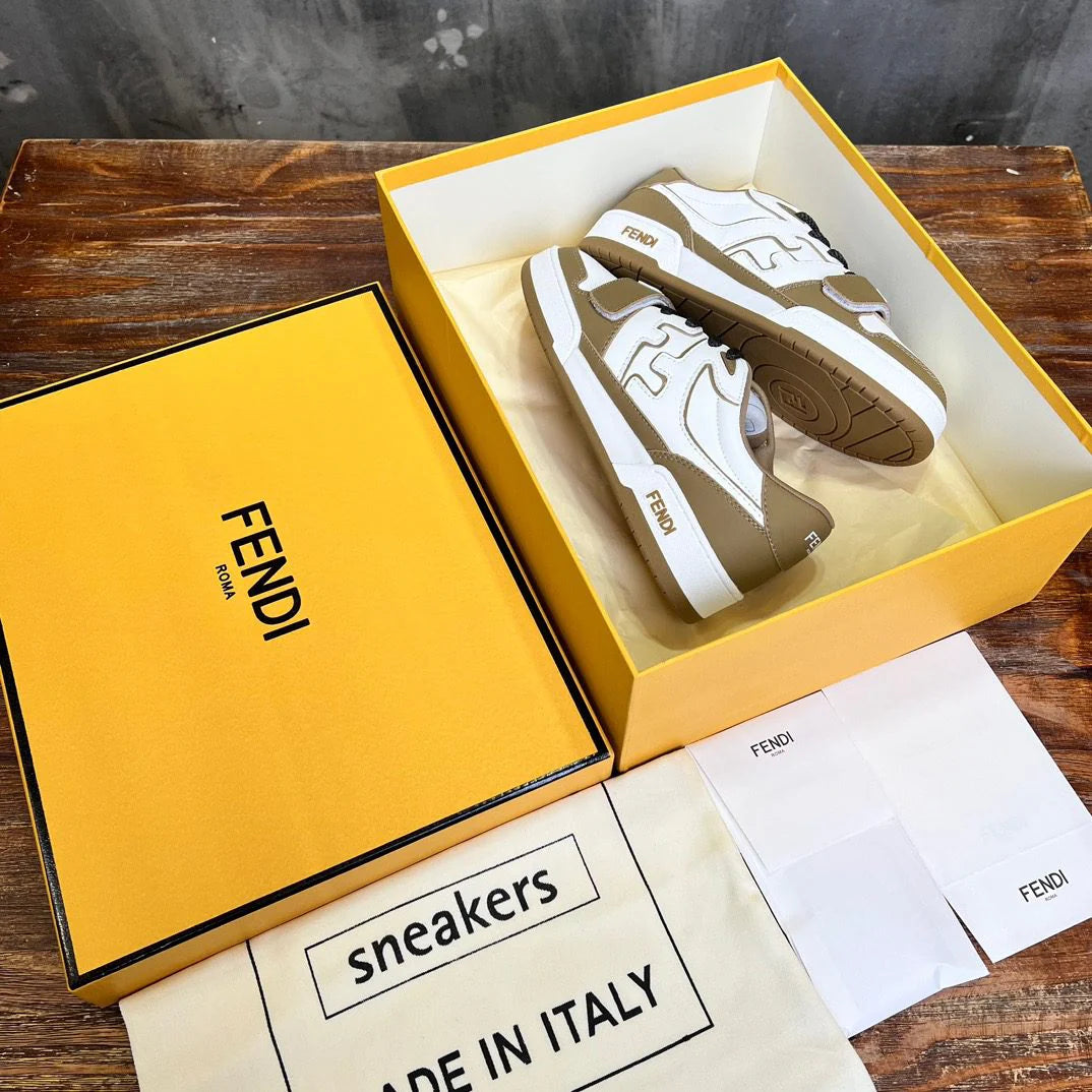 FENDI SNEAKER