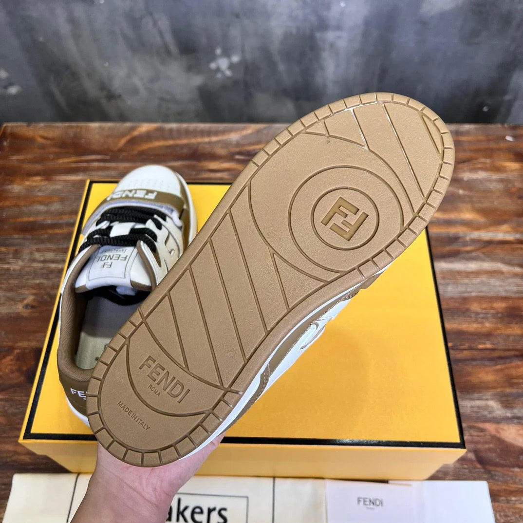 FENDI SNEAKER