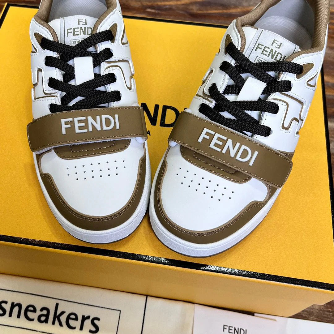 FENDI SNEAKER