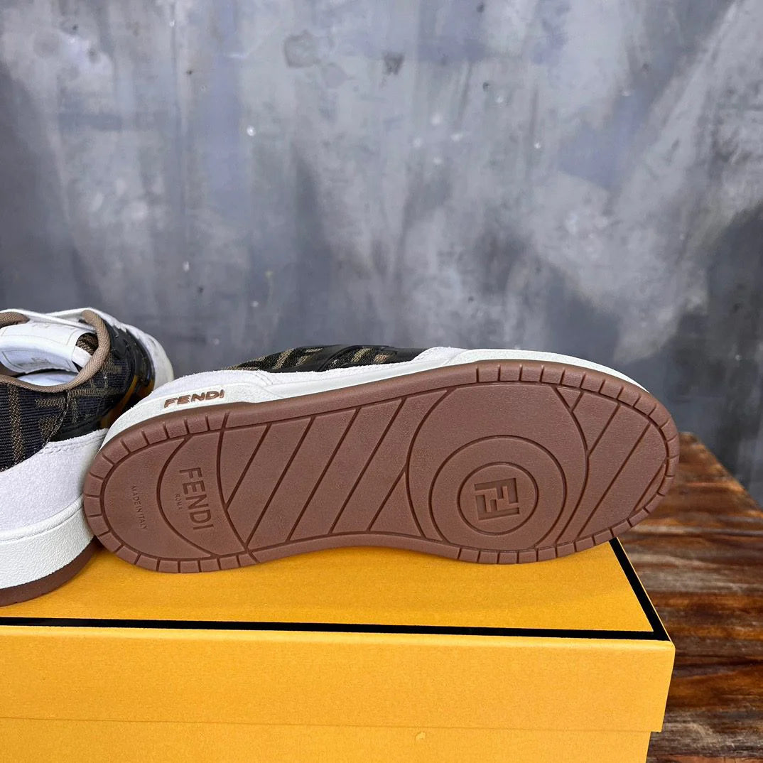 FENDI SNEAKER
