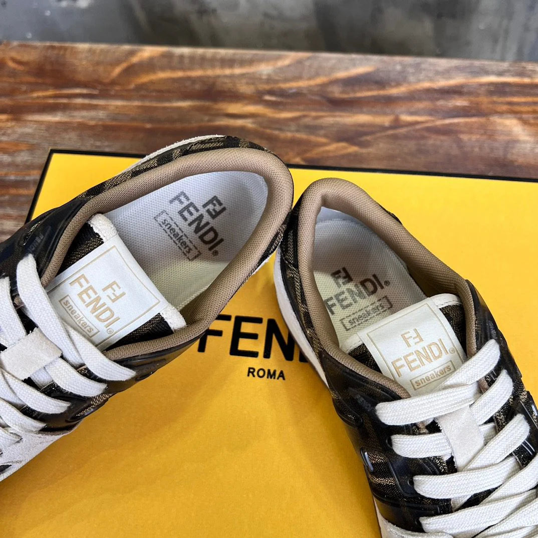 FENDI SNEAKER