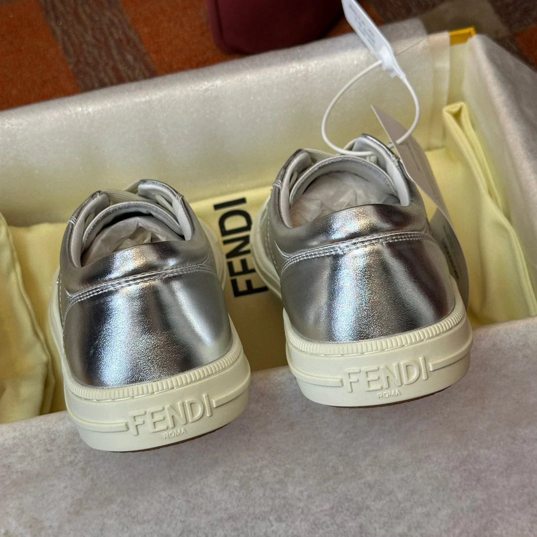 FENDI SNEAKER
