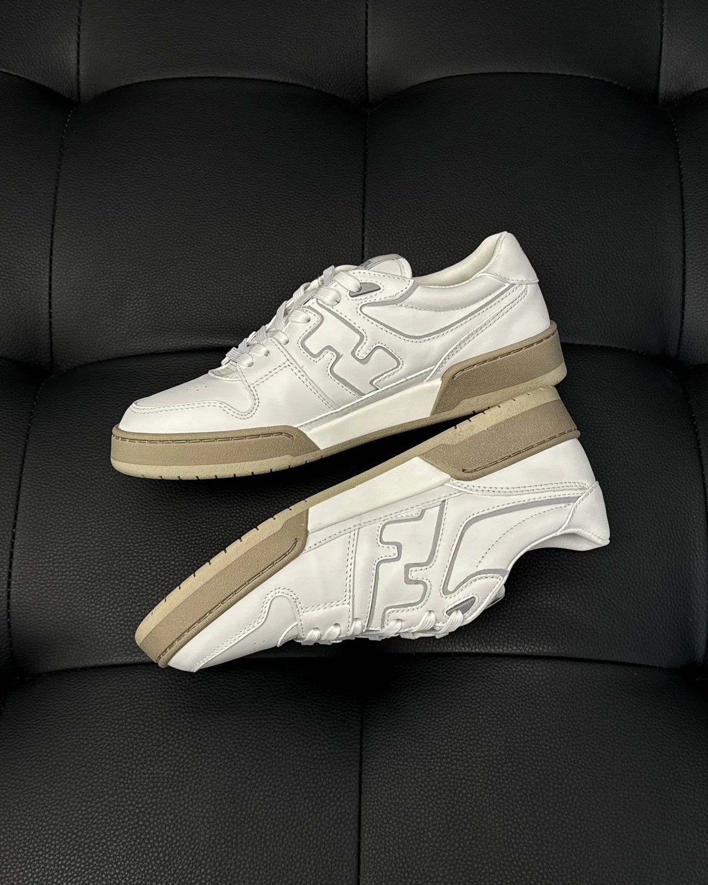 FENDI SNEAKER