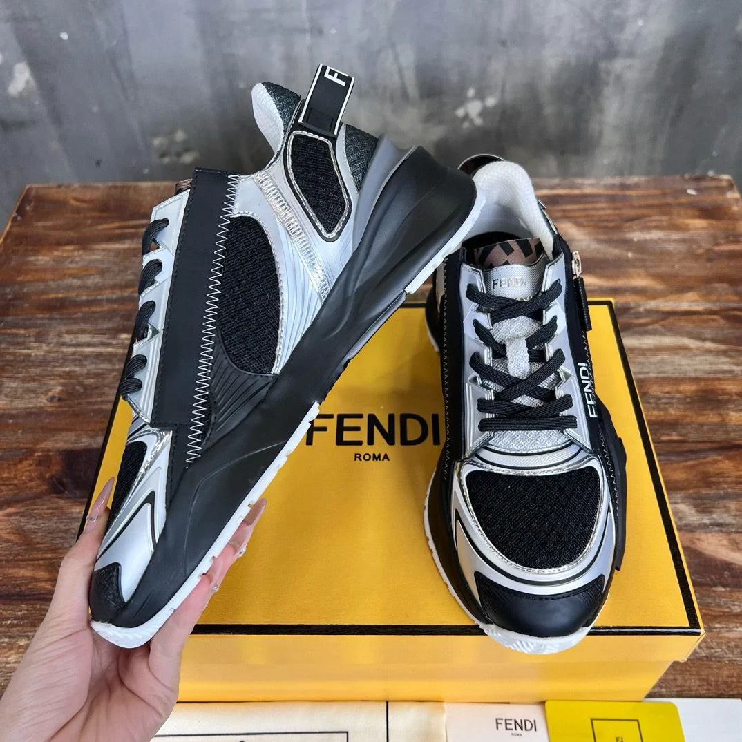 FENDI SNEAKER