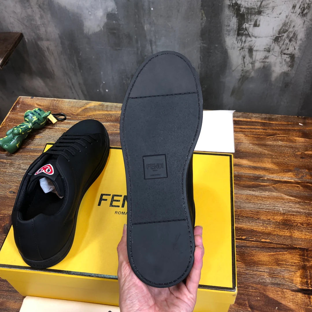 FENDI SNEAKER