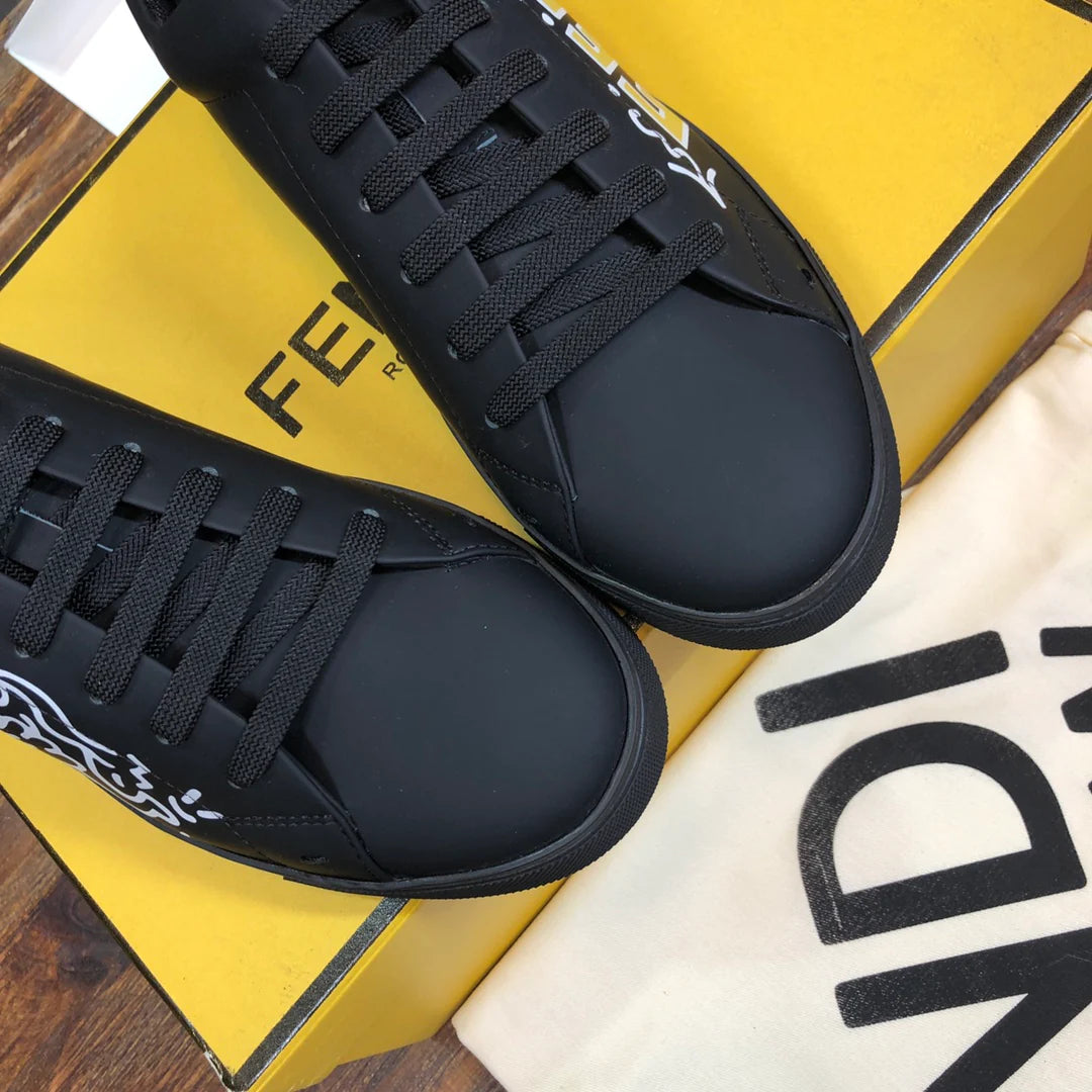 FENDI SNEAKER