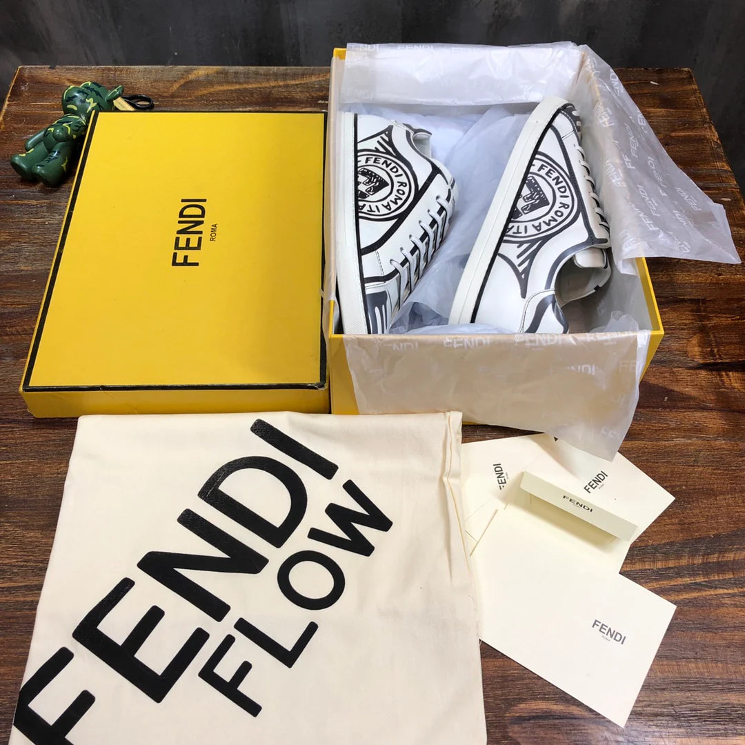 FENDI SNEAKER