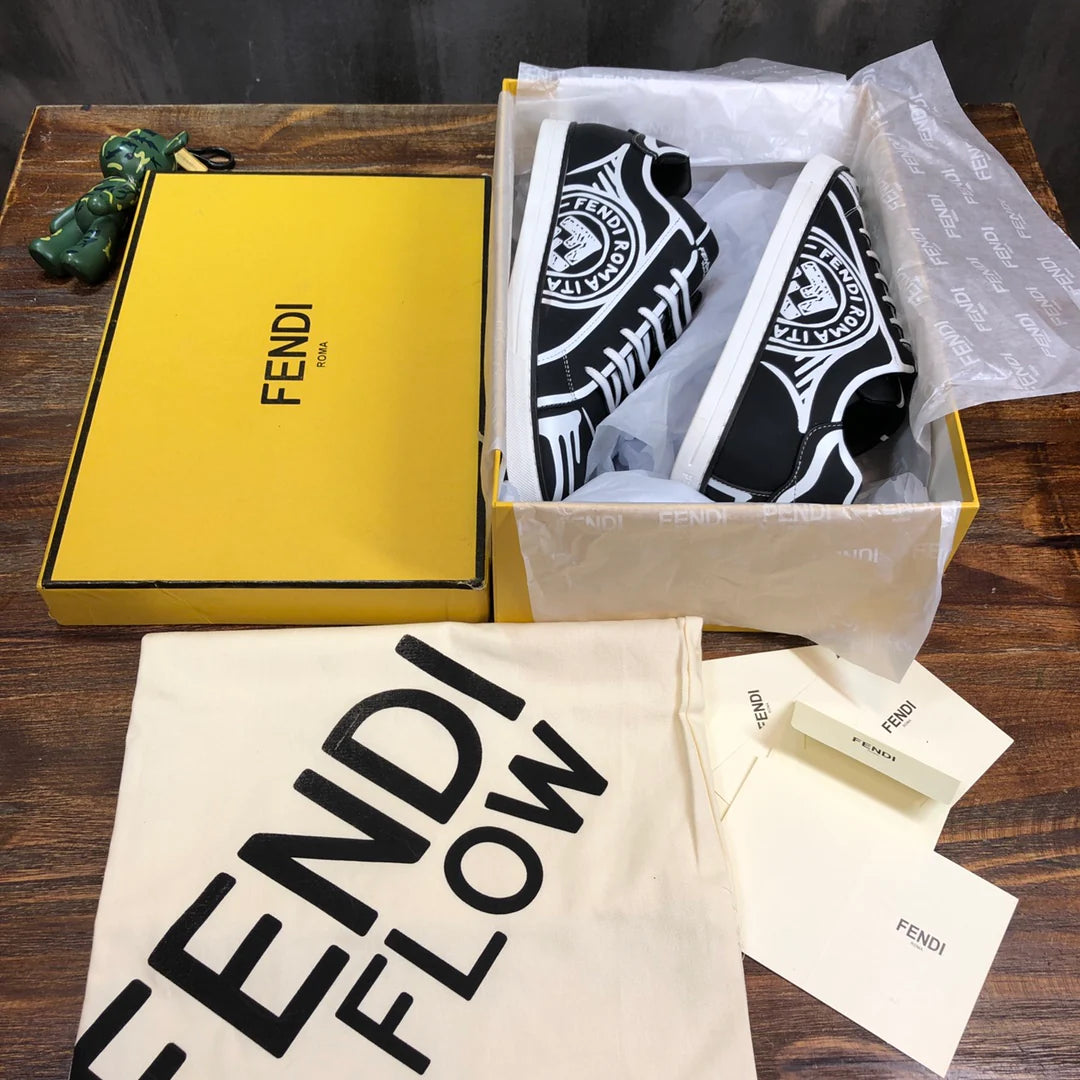 FENDI SNEAKER