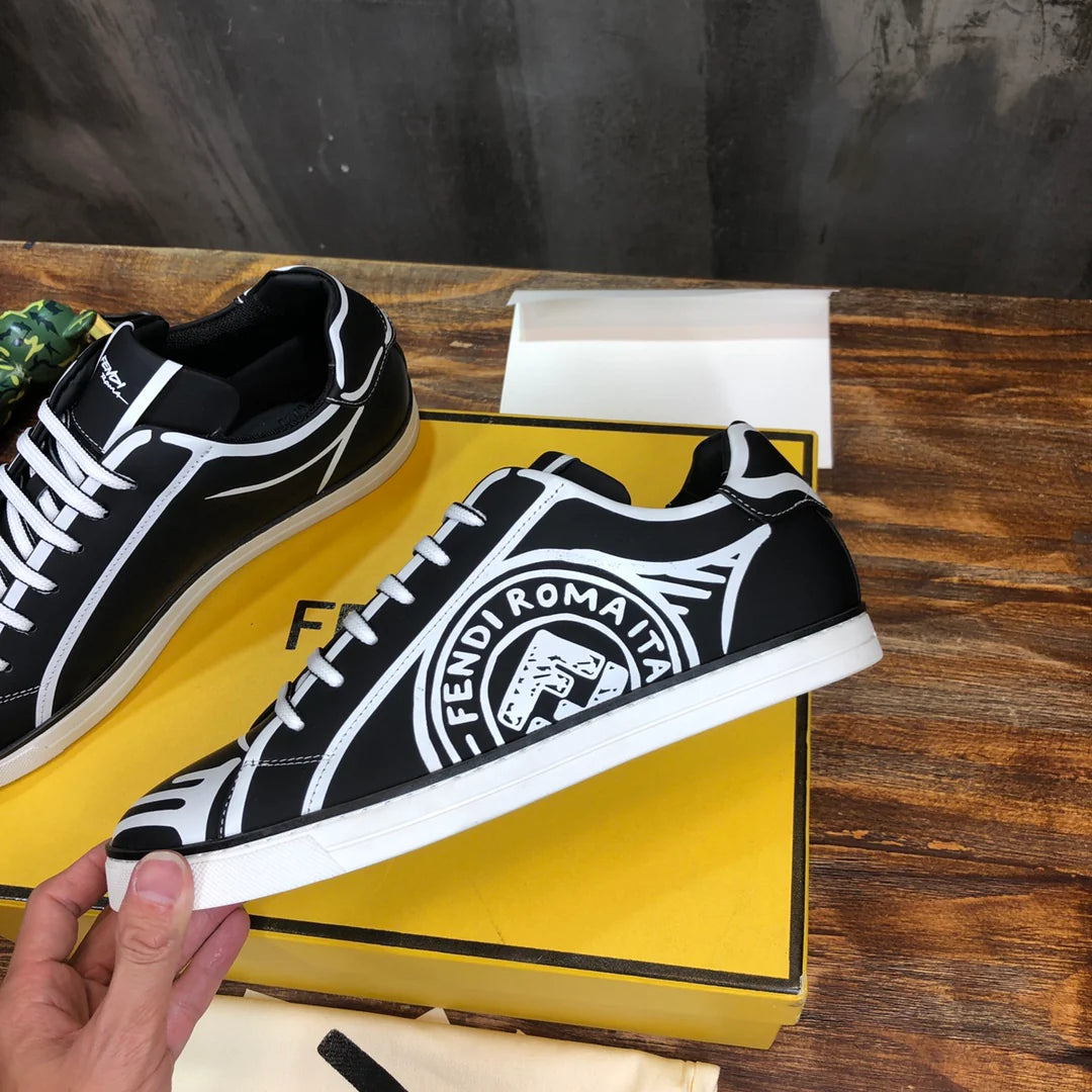 FENDI SNEAKER