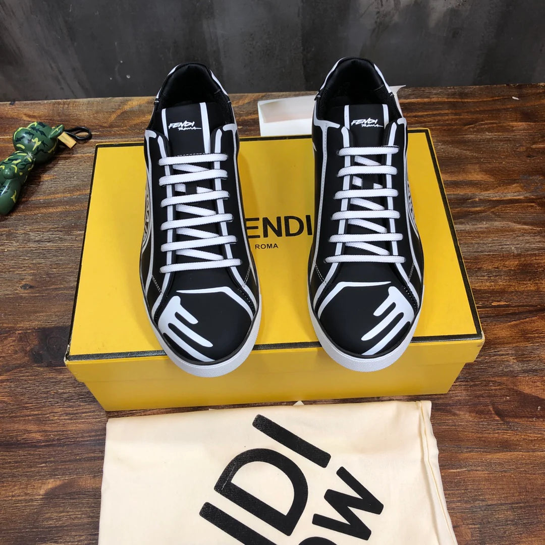 FENDI SNEAKER