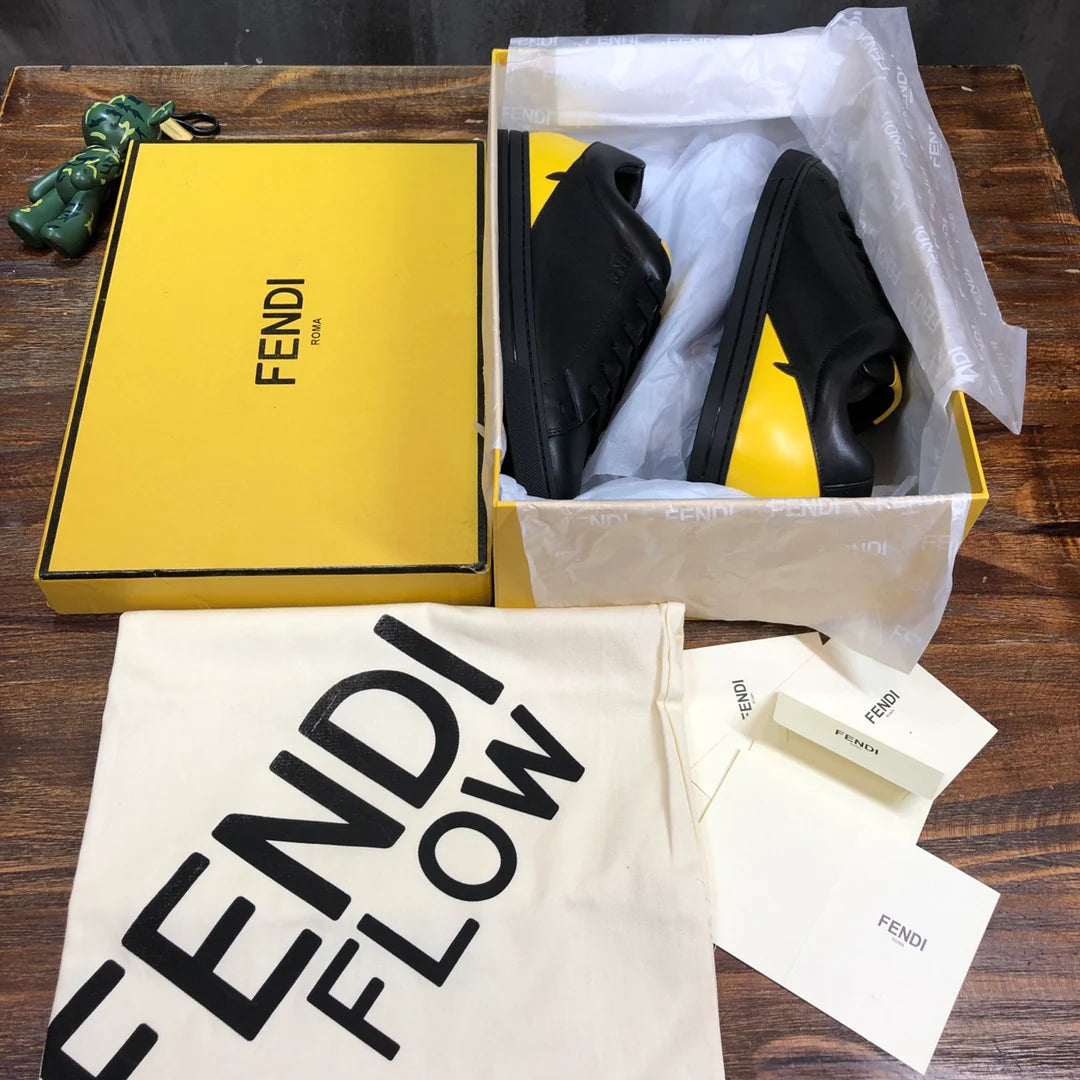 FENDI SNEAKER