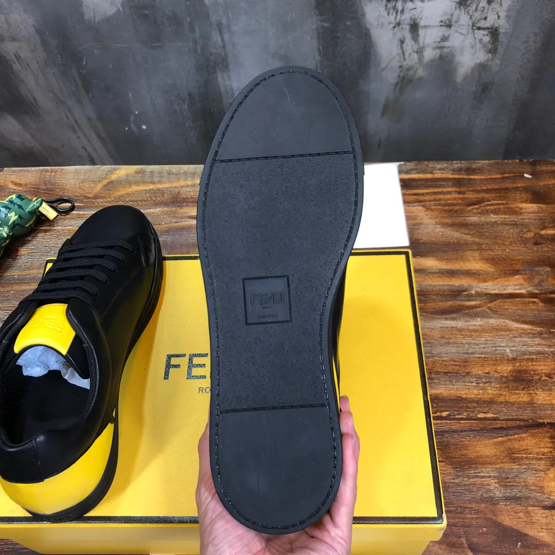 FENDI SNEAKER