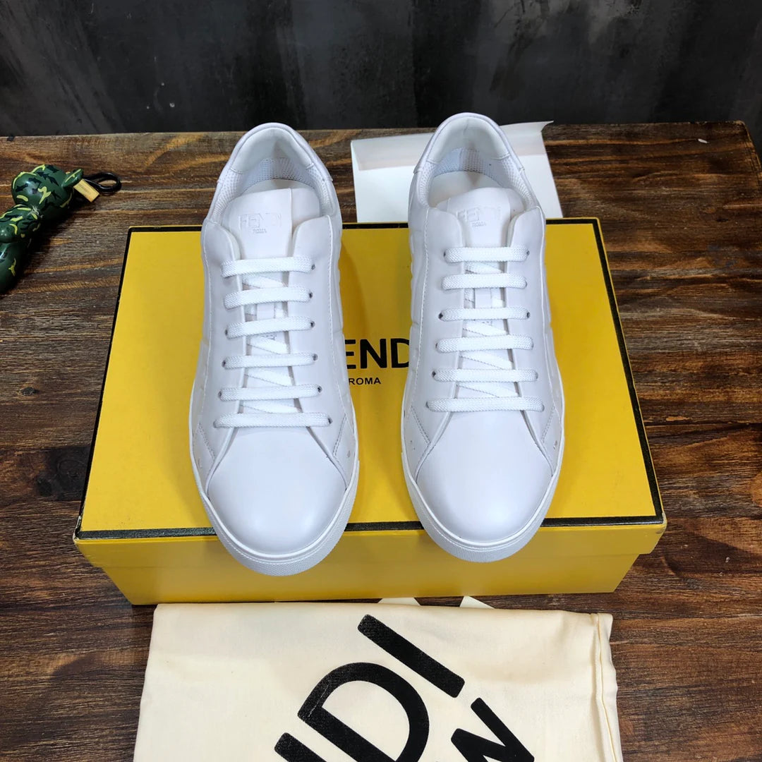 FENDI SNEAKER