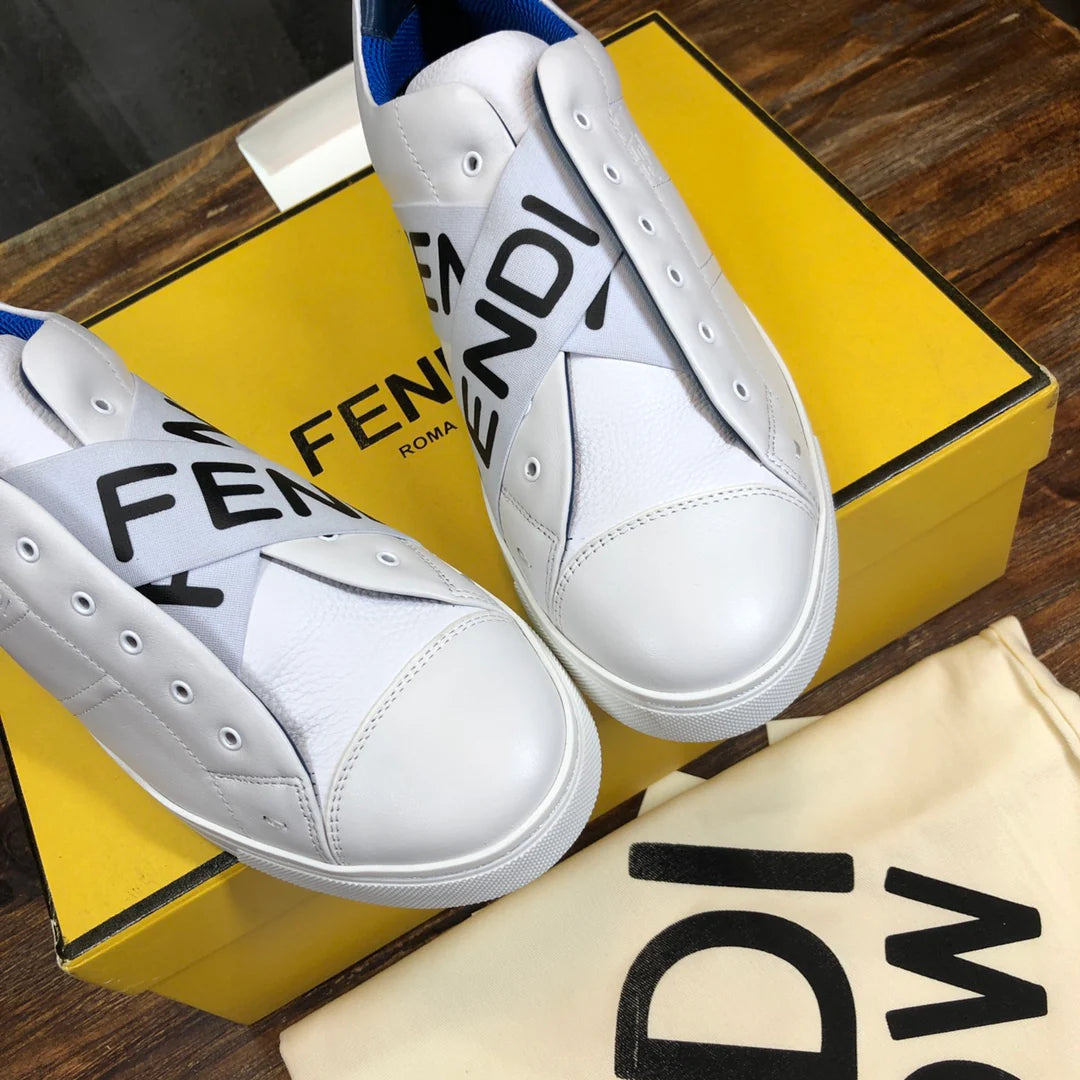 FENDI SNEAKER