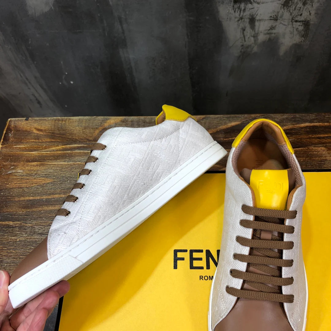 FENDI SNEAKER