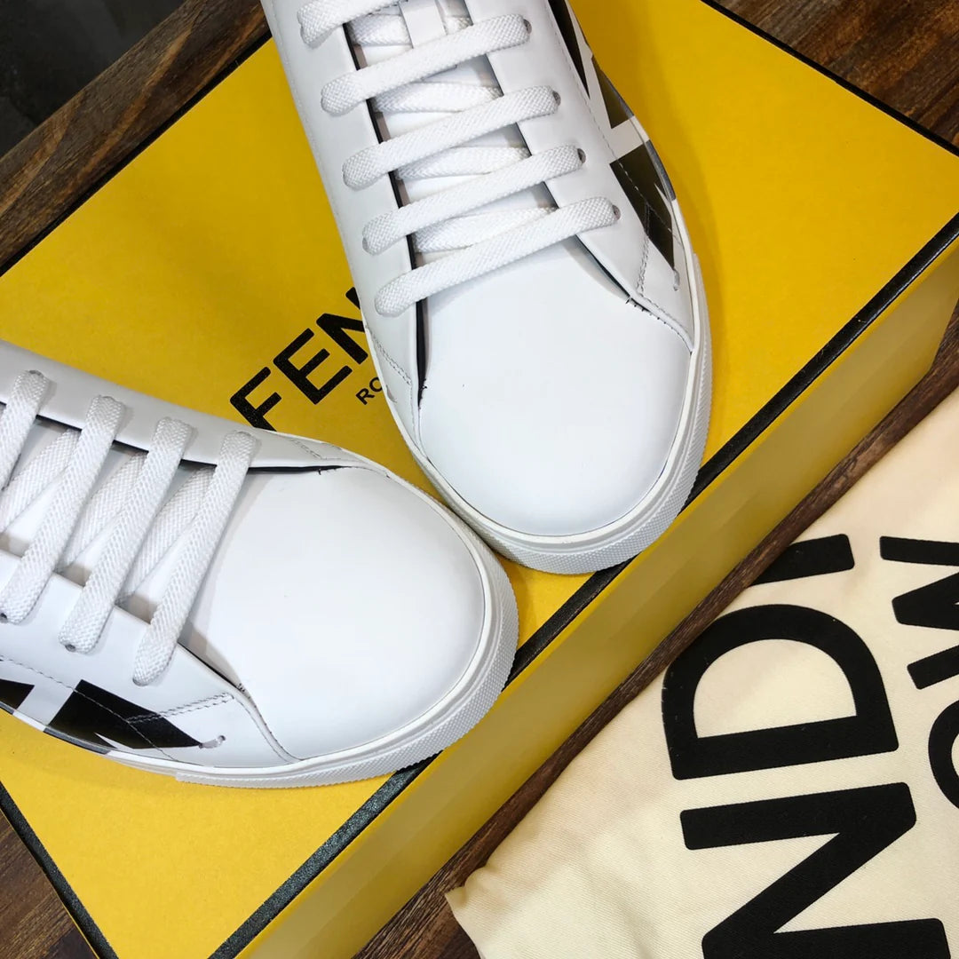 FENDI SNEAKER