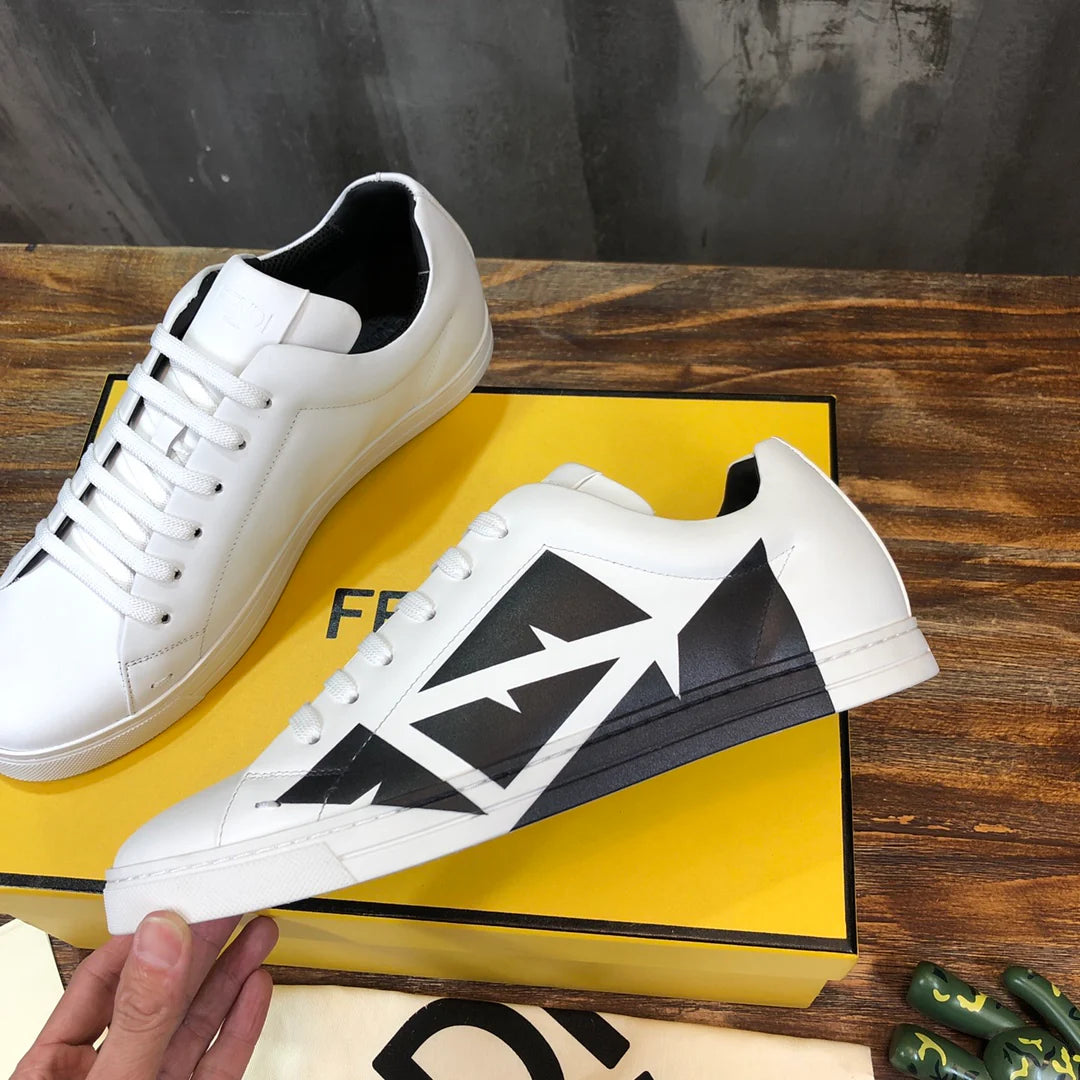 FENDI SNEAKER