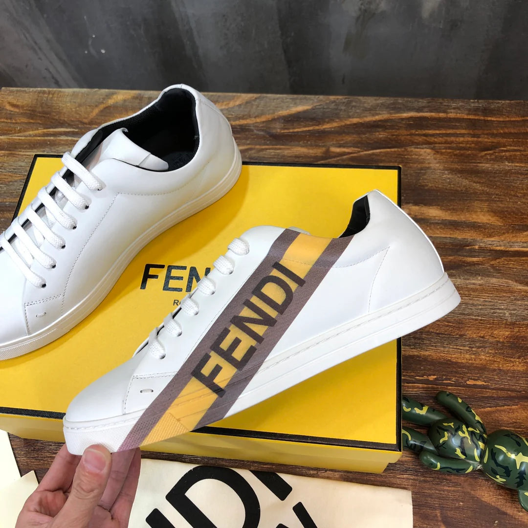 FENDI SNEAKER
